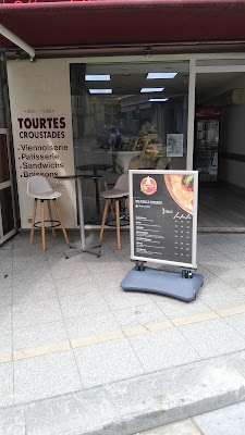 TRIFORCE PIZZA à Cauterets