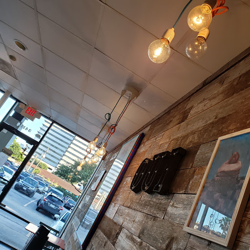 Bakery «Oui Desserts», reviews and photos, 3411 Kirby Dr, Houston, TX 77098, USA