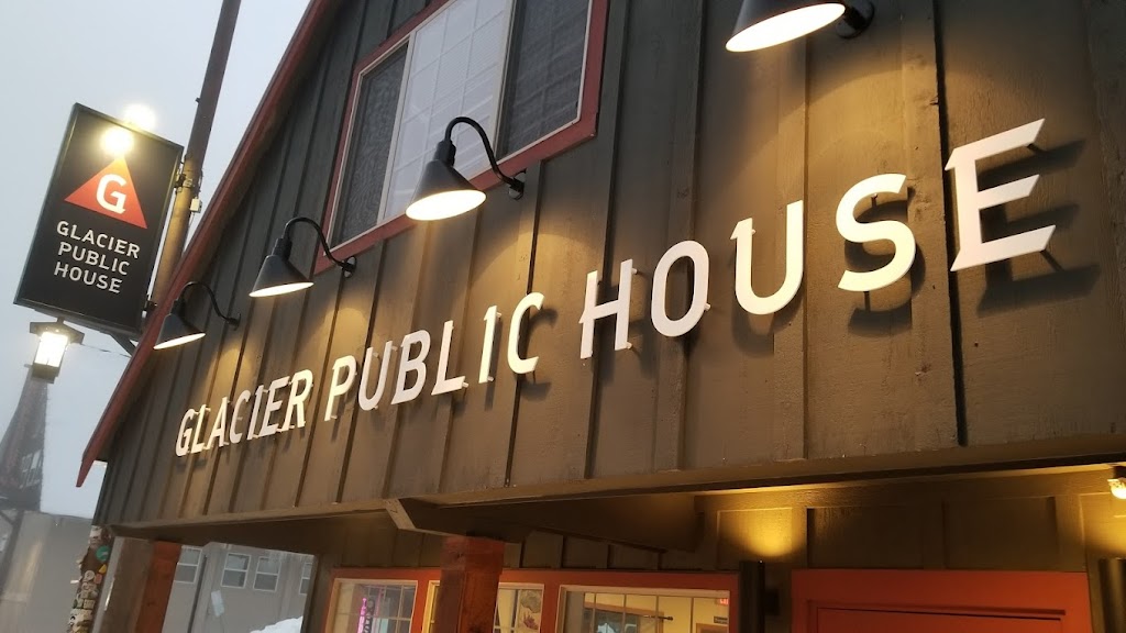 The Glacier House 97028