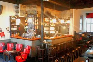 Tonfink - Kulturcafé & Bar image