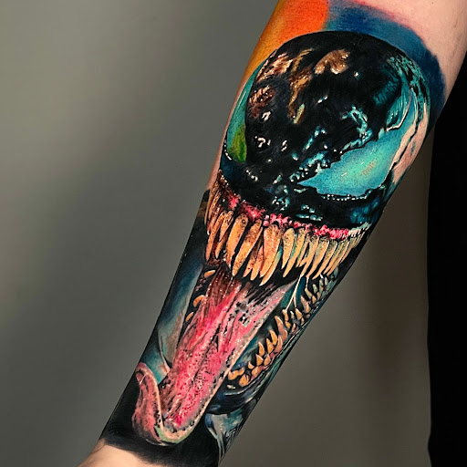 Explore pen tattoo ideas, creative tattoo ideas in Corona, available at Crop Circles Tattoo Studio