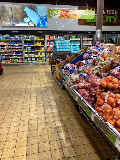 Supermarket «ALDI», reviews and photos, 571 E 24th St, Holland, MI 49423, USA