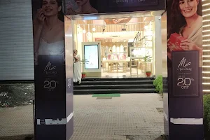 Mia by Tanishq - AB Road, Indore image