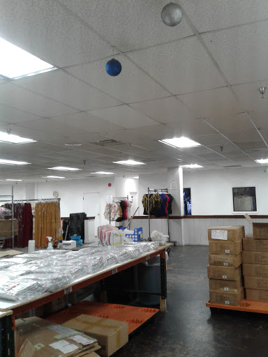 Uniform Store «Scrub Pro Uniforms & Alko Clothing Outlet», reviews and photos, 8801 Kelso Dr, Baltimore, MD 21221, USA