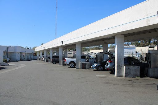 Oceanside Buggy Bath & Mini Mart