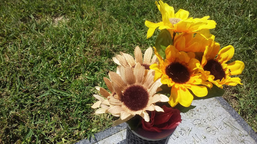 Funeral Home «Forest Park Lawndale Funeral Home», reviews and photos, 6900 Lawndale St, Houston, TX 77023, USA