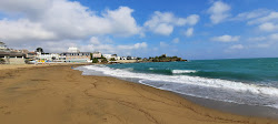 Plage du Casino'in fotoğrafı dağlarla çevrili