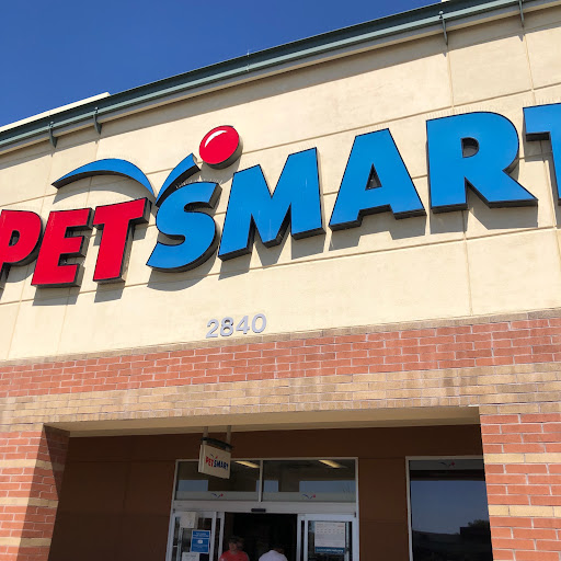 Pet Supply Store «PetSmart», reviews and photos, 2840 W Chandler Blvd, Chandler, AZ 85224, USA
