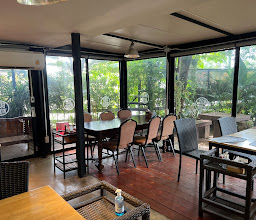 Box Wood Cafe & Restaurant photo