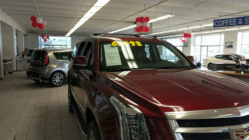 Car Dealer «World Car Kia South», reviews and photos, 7915 Interstate 35 Access Rd, San Antonio, TX 78224, USA