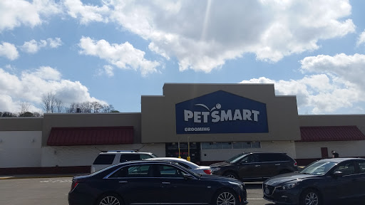 Pet Supply Store «PetSmart», reviews and photos, 3132 Vestal Pkwy E, Vestal, NY 13850, USA