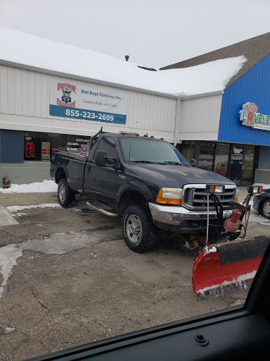 Car Stereo Store «The Sound Shop», reviews and photos, 277 N Groesbeck Hwy, Mt Clemens, MI 48043, USA