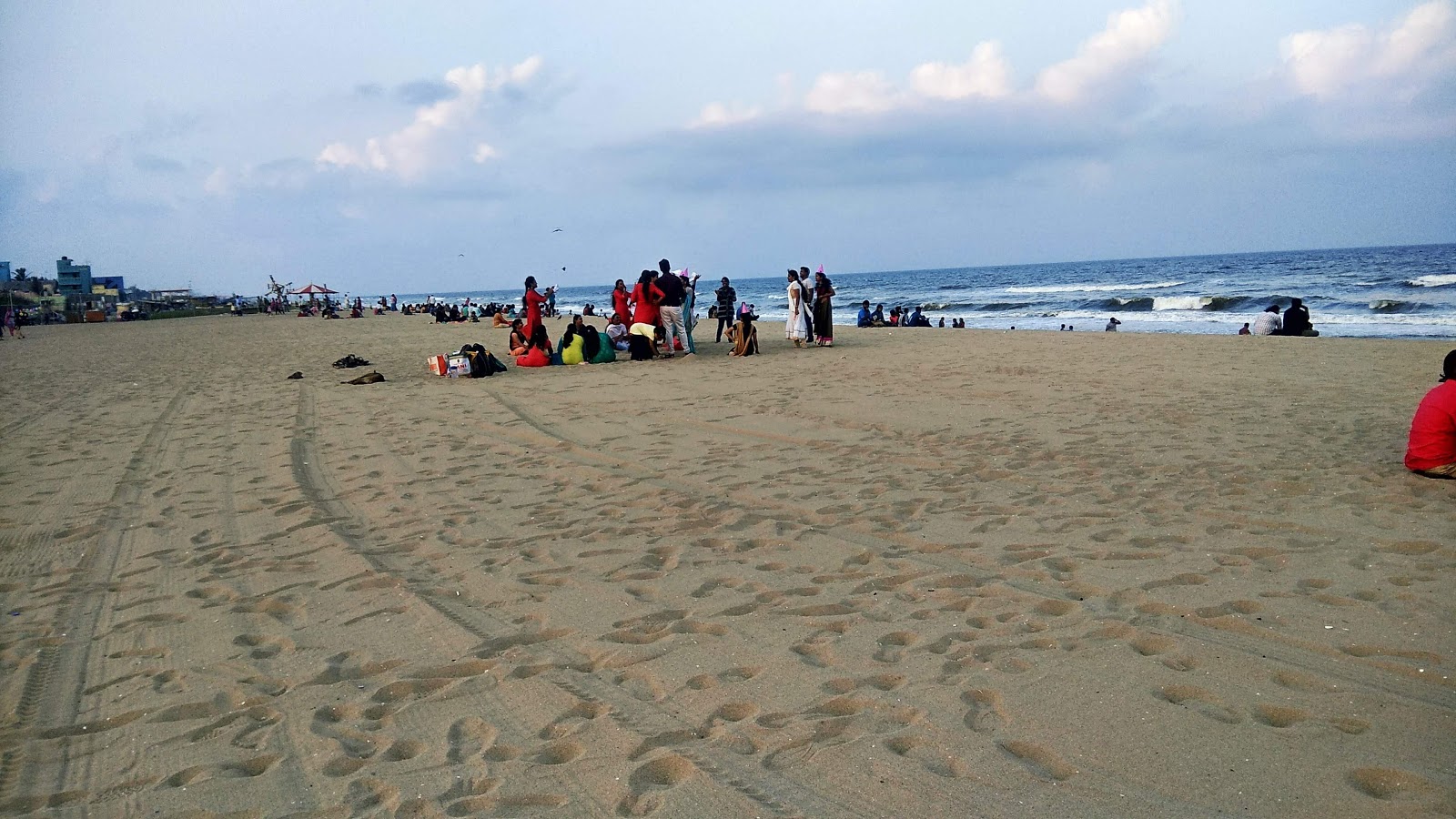 Φωτογραφία του Kottivakkam Beach παροχές περιοχής