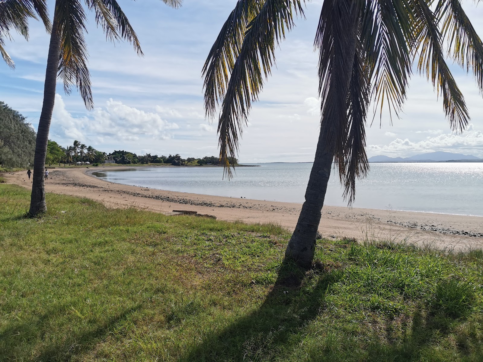 Plage de Gatope的照片 带有米色沙子表面