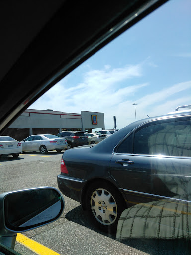 Supermarket «ALDI», reviews and photos, 13291 Gordon Blvd, Woodbridge, VA 22191, USA