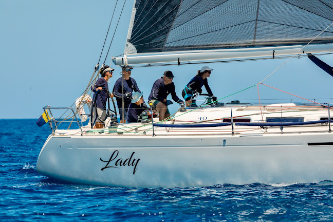 Horarios de Punta Sailing