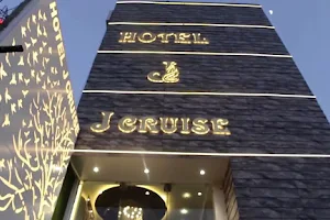 OYO 14829 Hotel J Cruise image