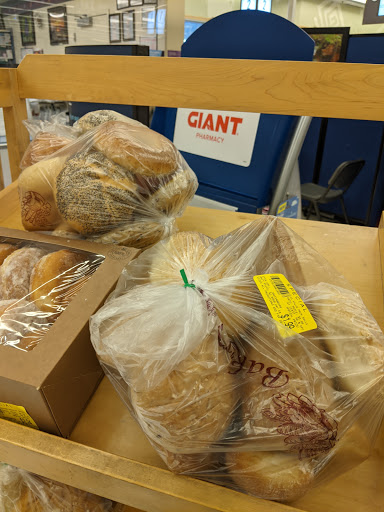 Grocery Store «Giant Food Stores», reviews and photos, 328 Church St, Danville, PA 17821, USA