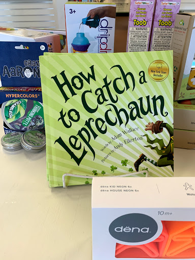 Toy Store «San Marino Toy & Book Shoppe», reviews and photos, 2476 Huntington Dr, San Marino, CA 91108, USA