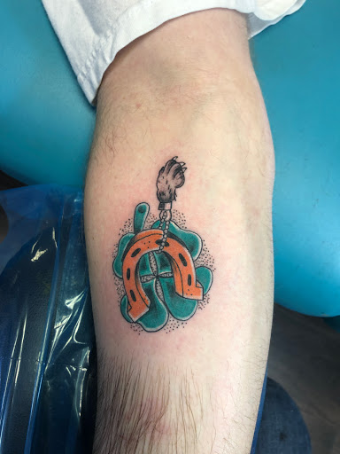 Tattoo Shop «Guerilla Tattoo», reviews and photos, 19 W King St, Shippensburg, PA 17257, USA