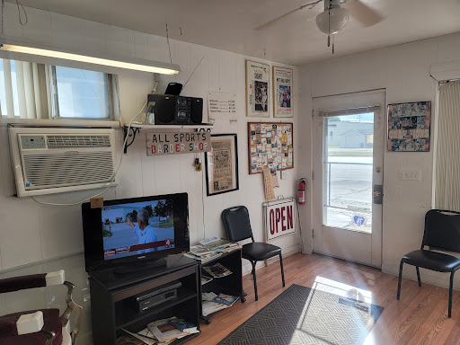 Barber Shop «Allsports Barber Shop», reviews and photos, 3684 Sashabaw Rd, Waterford Twp, MI 48329, USA