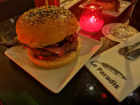 Hamburger du Restaurant Le Paradis à Paris - n°2