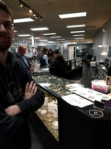 Body Piercing Shop «Deep Roots Tattoo and Body Piercing Alderwood», reviews and photos, 18920 28th Ave W, Lynnwood, WA 98036, USA