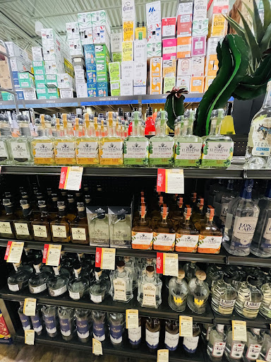 Wine Store «Total Wine & More», reviews and photos, 380 North Point Cir, Alpharetta, GA 30022, USA