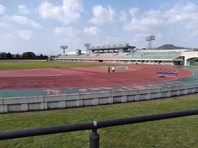 Balcom Bmw 広島総合グランド 広島県広島市西区観音新町 陸上競技場 スタジアム グルコミ