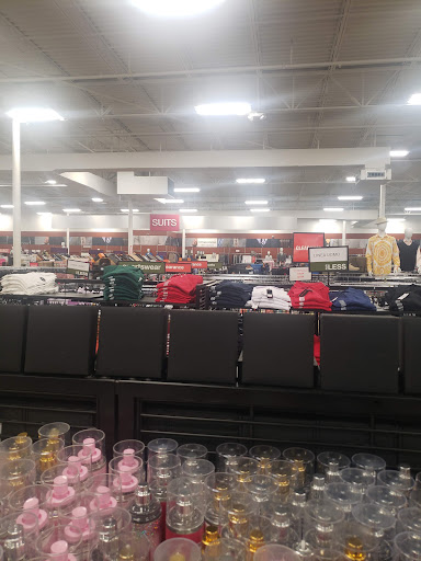 Clothing Store «K&G Fashion Superstore», reviews and photos, 4625 S Cooper St, Arlington, TX 76017, USA