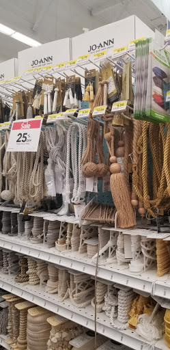 Fabric Store «Jo-Ann Fabrics and Crafts», reviews and photos, 1460 N Azusa Ave, Covina, CA 91722, USA