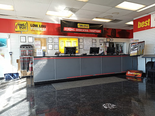 Tire Shop «Tires Plus», reviews and photos, 1500 Ridge Pike, Conshohocken, PA 19428, USA