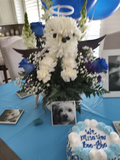 Florist «May Flowers», reviews and photos, 5300 Arlington Ave, Riverside, CA 92504, USA