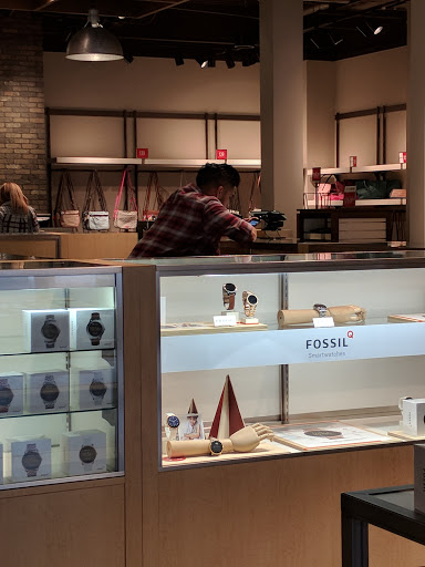 Watch Store «Fossil Store», reviews and photos, 2964 Livermore Outlets Dr #265, Livermore, CA 94551, USA