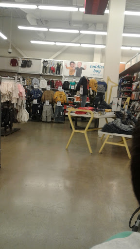 Clothing Store «Old Navy», reviews and photos, 1232 3rd Street Promenade, Santa Monica, CA 90401, USA