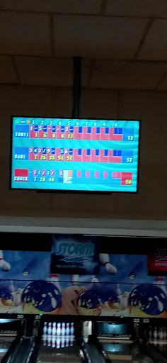 Bowling Alley «Capri Bowling Lanes», reviews and photos, 2727 S Dixie Dr, Dayton, OH 45409, USA