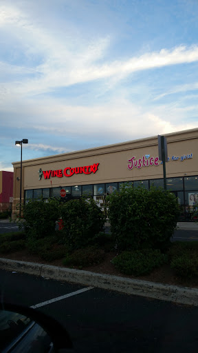 Wine Store «Wine Country South Plainfield», reviews and photos, 5016 Hadley Center Dr, South Plainfield, NJ 07080, USA