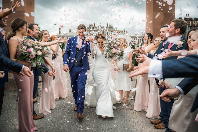 Comments and reviews of Herve Photography - Liverpool Wedding Photographer