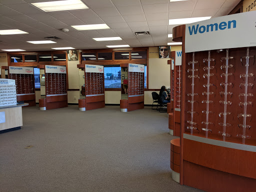 Eye Care Center «Eyeglass World», reviews and photos, 1365 S Alma School Rd, Mesa, AZ 85210, USA