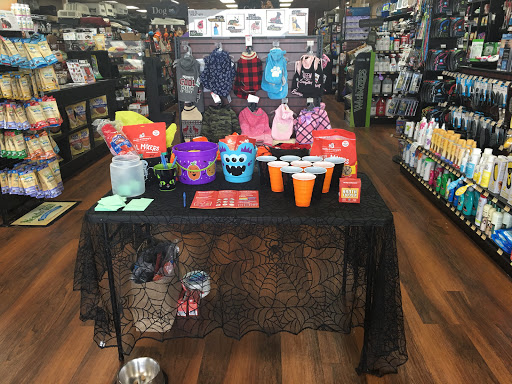 Pet Supply Store «Pet Valu», reviews and photos, 6220 Wilmington Pike D, Sugarcreek Township, OH 45459, USA