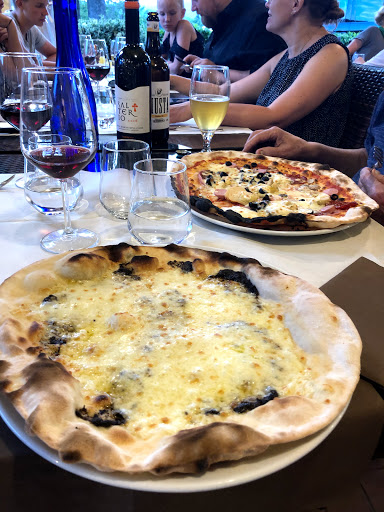 Ristorante Pizzeria Lo Stroncapane in Monte San Savino, Provincia di Arezzo