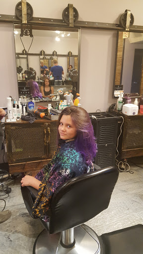 Hair Salon «r salon», reviews and photos, 1940 E Camelback Rd, Phoenix, AZ 85016, USA