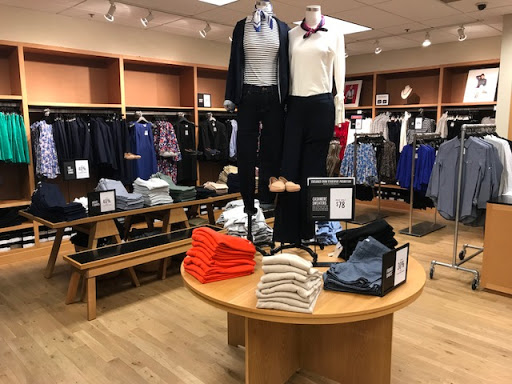 Clothing Store «J.Crew Factory», reviews and photos, 241 Fort Evans Rd NE #473, Leesburg, VA 20176, USA