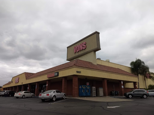 Grocery Store «Vons», reviews and photos, 10321 Sepulveda Blvd, Mission Hills, CA 91345, USA