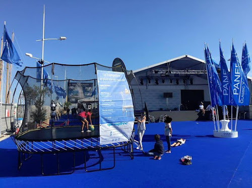 Magasin d'articles de sports Springfree Trampoline, le trampoline le plus sûr au monde Fourneville