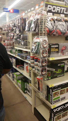Hardware Store «Harbor Freight Tools», reviews and photos, 1102 W Arbrook Blvd # 104, Arlington, TX 76015, USA