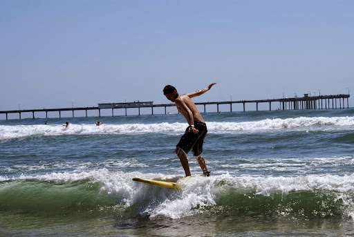 Menehune Surf School