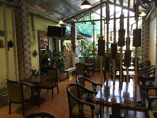 Cà phê Mười Hai Giờ