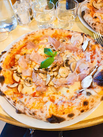 Pizza du Restaurant italien Crescendo à Paris - n°2