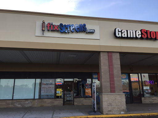 GameStop, 1973 Middle Country Rd #201, Centereach, NY 11720, USA, 